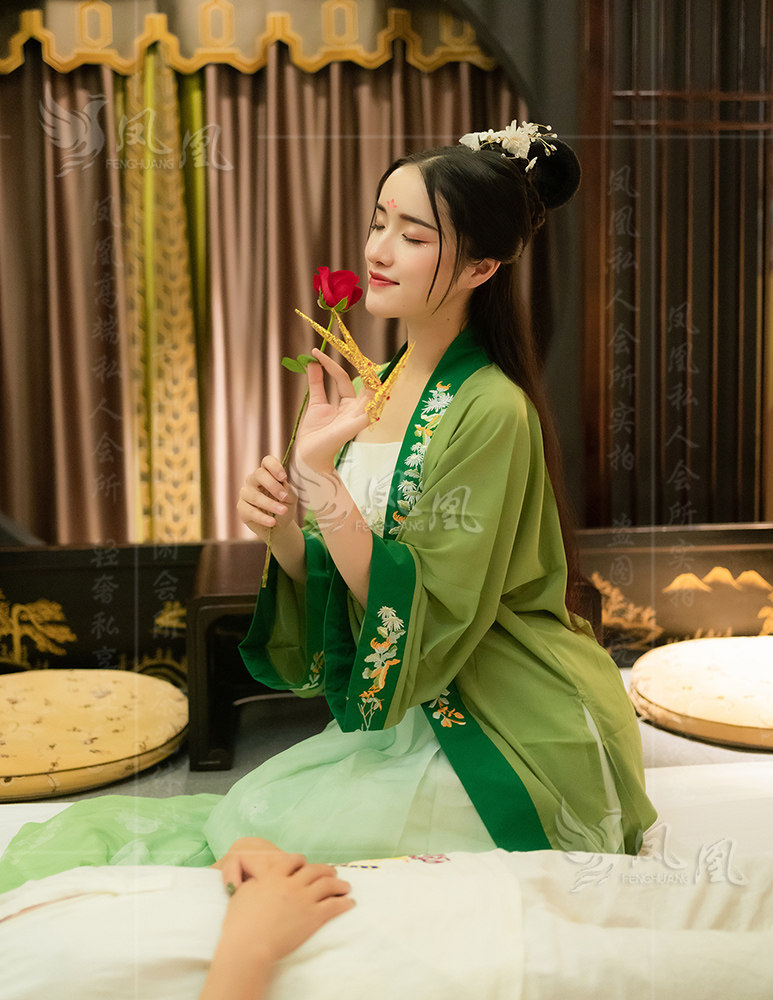 在广州男士水疗Spa会馆,感受丰富项目的迷人魅力 在广州男士水疗Spa会馆,感受丰富项目的迷人魅力